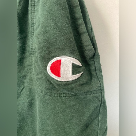 Champion Mens Green Cut-off Drawstring Shorts (1XL) - Picture 5 of 6